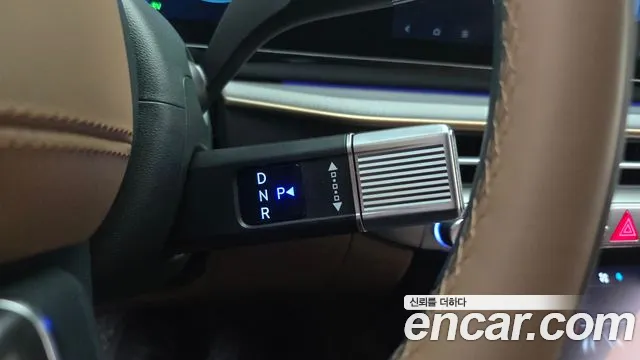 Hyundai Grandeur GN7 — Фото автомобиля 9
