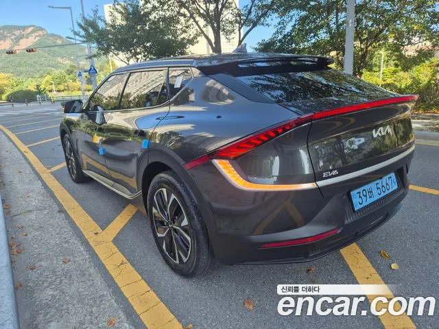 Kia EV6 — Фото автомобиля 6