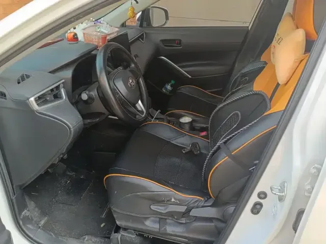 Toyota Frontlander 2023 2.0L CVT Elite Edition — Фото автомобиля 9
