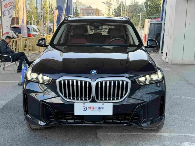 BMW X5 — Фото автомобиля 2