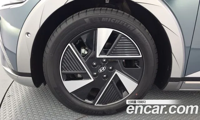 Hyundai Ioniq 5 New — Фото автомобиля 5