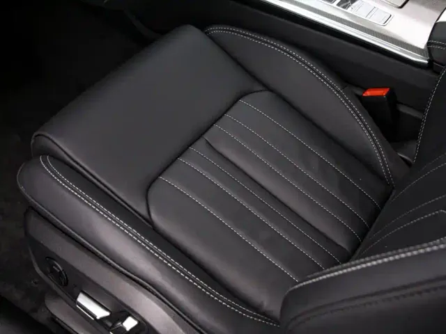Audi A6L — Фото автомобиля 14