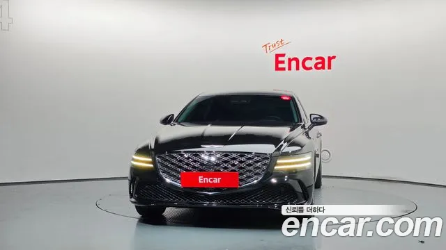 Genesis G80 RG3 — Фото автомобиля 3