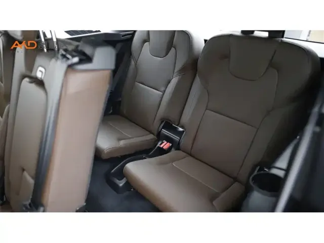 Volvo XC90 — Фото автомобиля 9