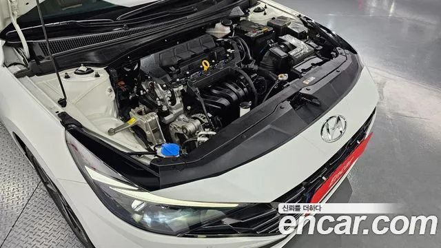 Hyundai AVANTE Avante (CN7) — Фото автомобиля 5
