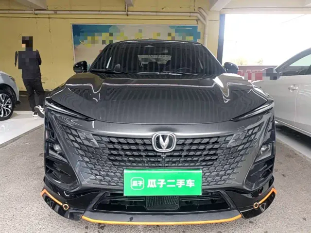 Changan UNI-T — Фото автомобиля 2
