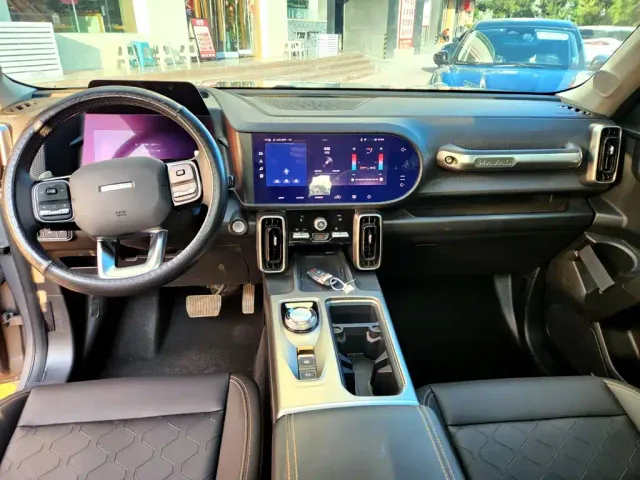 Haval Big Dog — Фото автомобиля 10