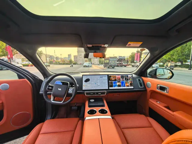 Li Auto L9 — Фото автомобиля 5