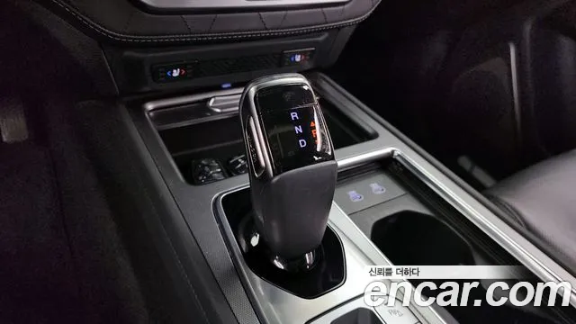 KG_Mobility_Ssangyong Rexton Rexton Arena Дизель 2.2 4WD — Фото автомобиля 9