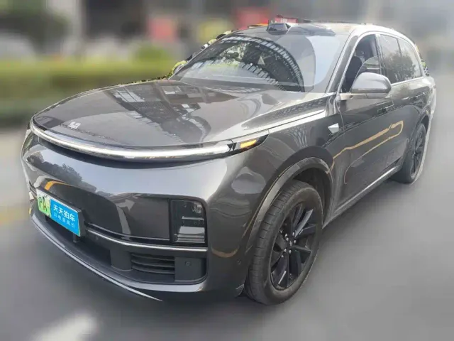 Фотография автомобиля — Li Auto L8
