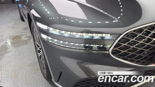 Genesis G90 Бензин 3.5 турбо AWD — Фото автомобиля 22