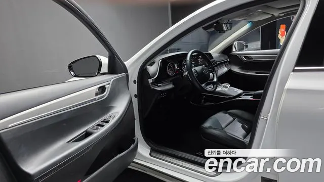 Hyundai Grandeur Новый Grandeur IG 3.0 LPi (Для проката) — Фото автомобиля 10