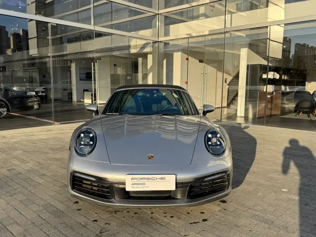 Porsche 911 — Фото автомобиля 2
