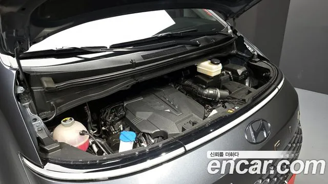Hyundai Staria Staria L3.5 Карго 5 мест — Фото автомобиля 5