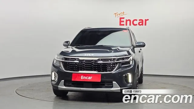 Kia Seltos Новый Seltos Бензин 1.6 турбо 2WD — Фото автомобиля 3