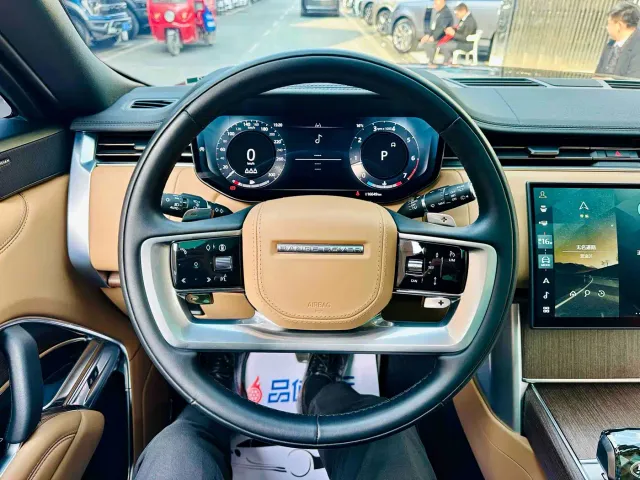 Land Rover Range Rover — Фото автомобиля 8