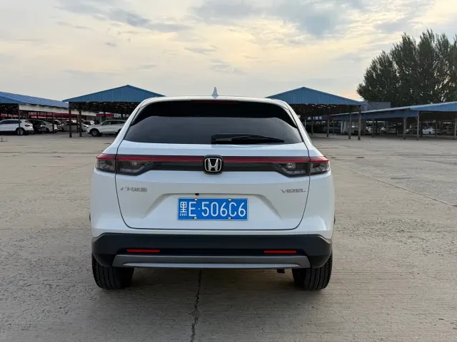 Honda Vezel — Фото автомобиля 6