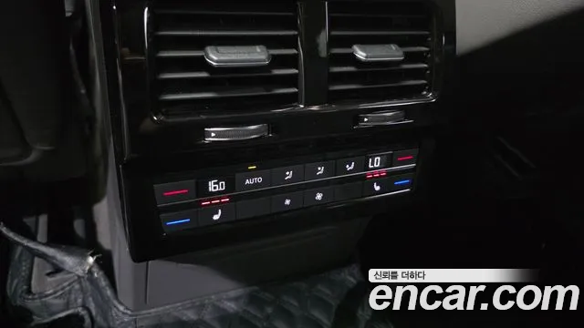 Volkswagen Touareg Touareg 3 поколение 3.0 TDI Prestige — Фото автомобиля 18