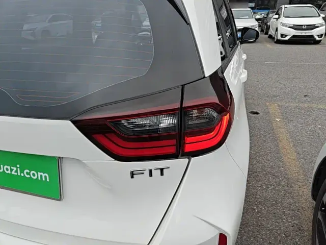 Honda Fit 2021 1.5L CVT Trend Edition — Фото автомобиля 7