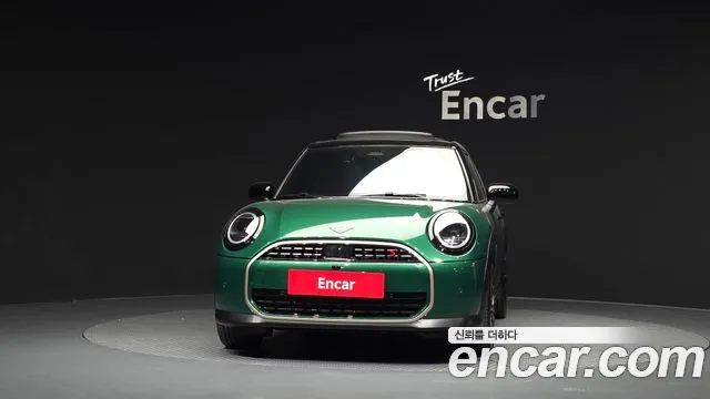 MINI Cooper 4th Gen — Фото автомобиля 3