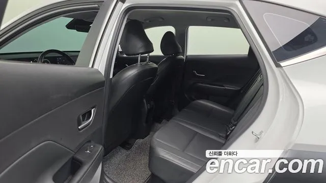 Hyundai Kona — Фото автомобиля 22
