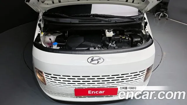 Hyundai Staria Staria 4WD Tourer 11 мест — Фото автомобиля 6