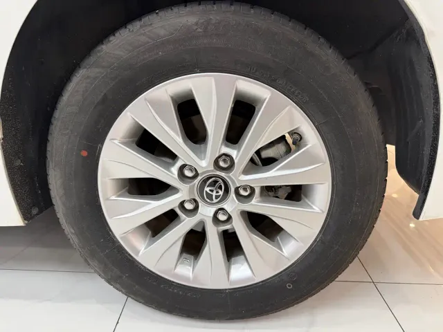 Toyota Corolla — Фото автомобиля 17