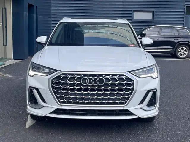 Audi Q3 — Фото автомобиля 2