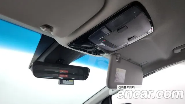 Hyundai Staria Staria Карго 5 мест — Фото автомобиля 4