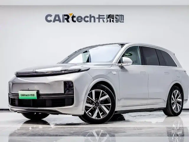 Фотография автомобиля — Li Auto L8