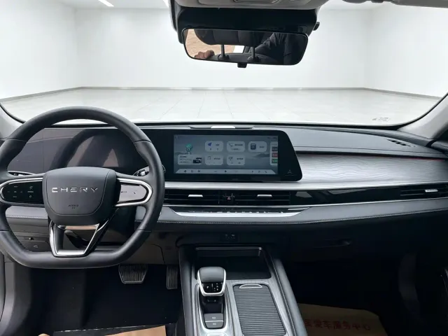 Chery Arrizo 8 — Фото автомобиля 6