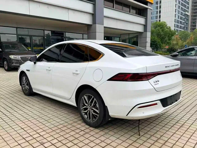 BYD Qin PLUS — Фото автомобиля 6