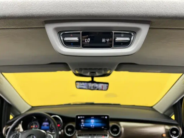 Mercedes-Benz V-Class — Фото автомобиля 11