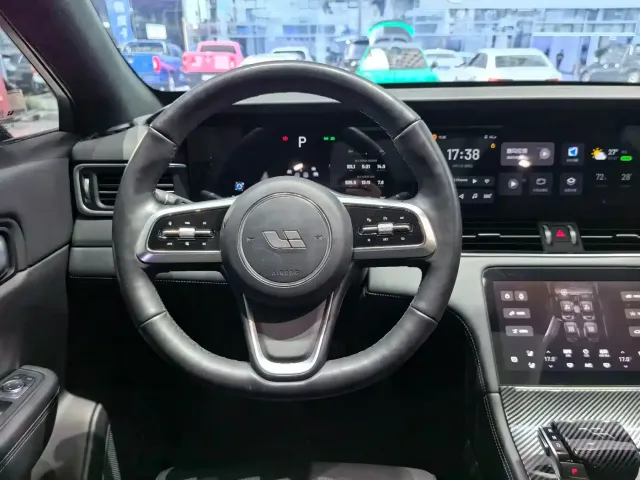 Li Auto Li ONE 2021 Extended Range 6-Seater — Фото автомобиля 5