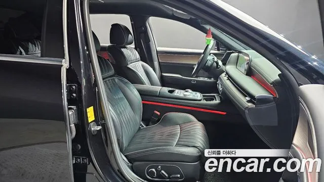 Genesis G90 Бензин 3.5 турбо AWD — Фото автомобиля 23