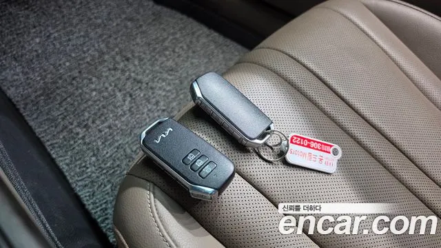 Kia K8 Hybrid — Фото автомобиля 22