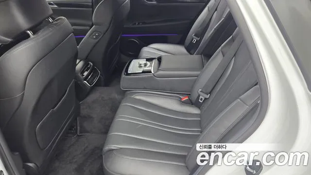 Genesis G80 Бензин 2.5 турбо AWD — Фото автомобиля 25