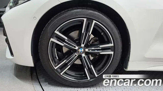 BMW 4-Series 4 серия (G22) 420i M Sport Кабриолет — Фото автомобиля 5