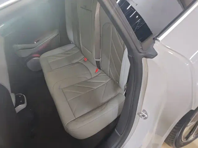 Nio ET5 Touring — Фото автомобиля 16