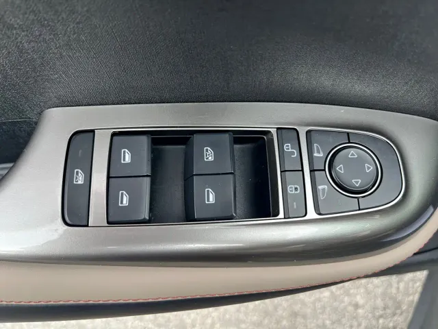BYD Dolphin — Фото автомобиля 8