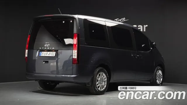 Hyundai Staria — Фото автомобиля 2