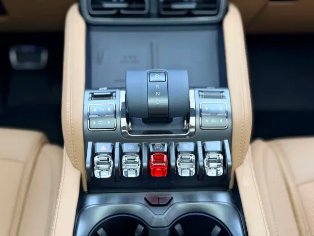 BYD FangChengBao Leopard 5 — Фото автомобиля 14