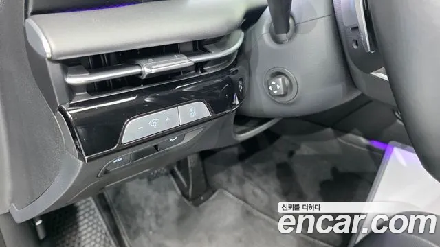 Genesis G80 Бензин 2.5 турбо AWD — Фото автомобиля 17