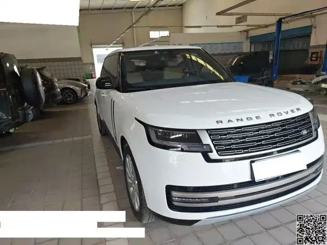 Land Rover Range Rover — Фото автомобиля 12