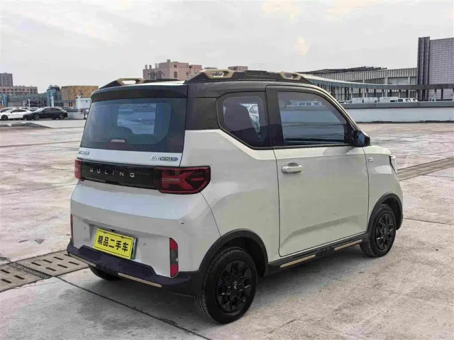 Wuling Hongguang Mini EV — Фото автомобиля 5