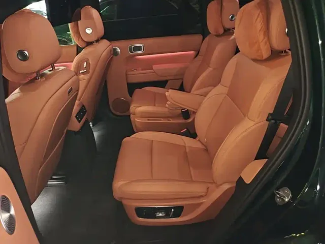 Li Auto L9 — Фото автомобиля 16