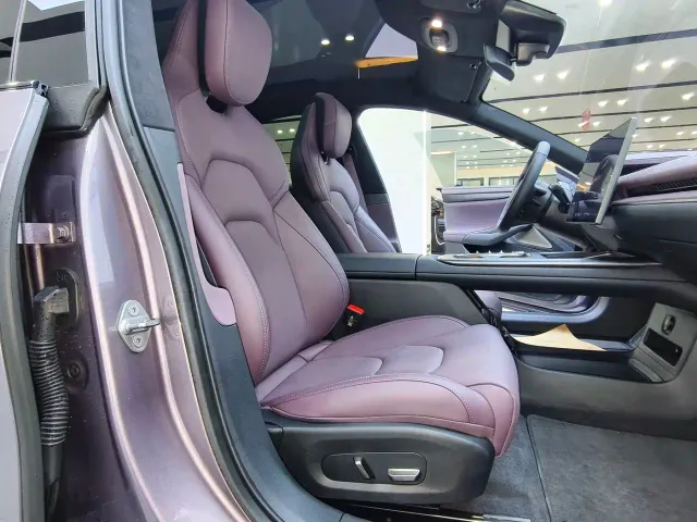 Xiaomi SU7 — Фото автомобиля 7