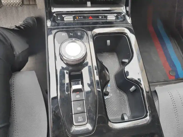 Wuling Starlight — Фото автомобиля 10
