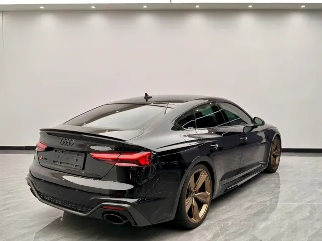 Audi RS 5 — Фото автомобиля 6