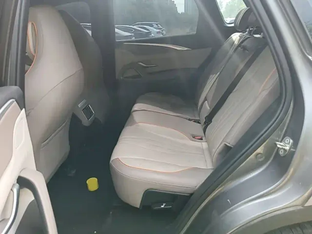 BYD Song Pro — Фото автомобиля 16